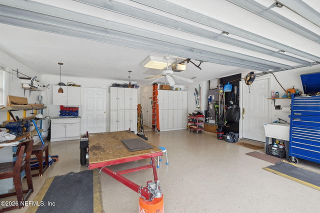 11257 PORTSIDE Drive, Jacksonville, FL 32225