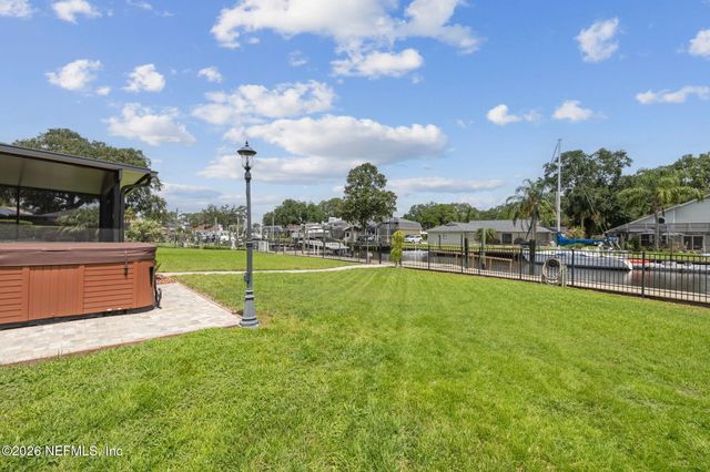 11257 PORTSIDE Drive, Jacksonville, FL 32225