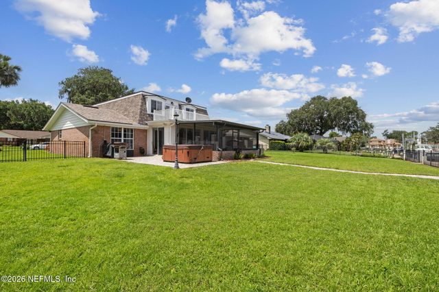 11257 PORTSIDE Drive, Jacksonville, FL 32225