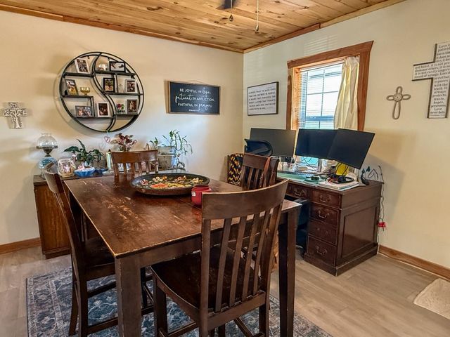 6 Annette Road, Cherokee Village, AR 72529