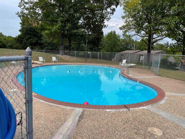 6 Annette Road, Cherokee Village, AR 72529