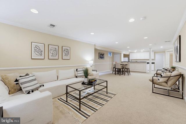 3810 DANIELS RUN CT, Fairfax, VA 22030