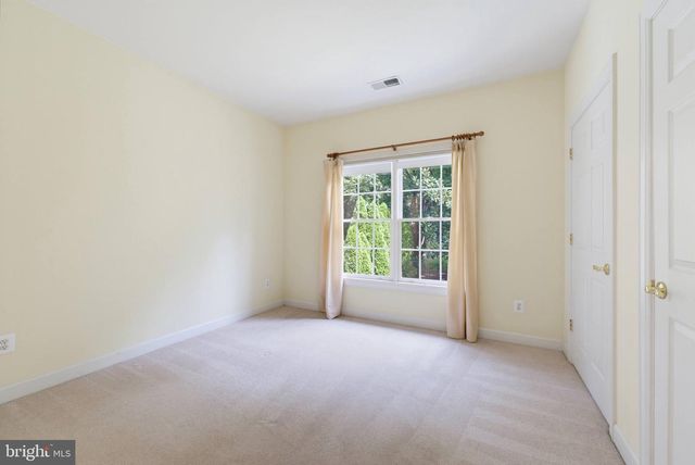 3810 DANIELS RUN CT, Fairfax, VA 22030