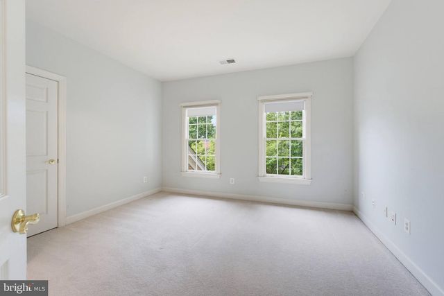 3810 DANIELS RUN CT, Fairfax, VA 22030