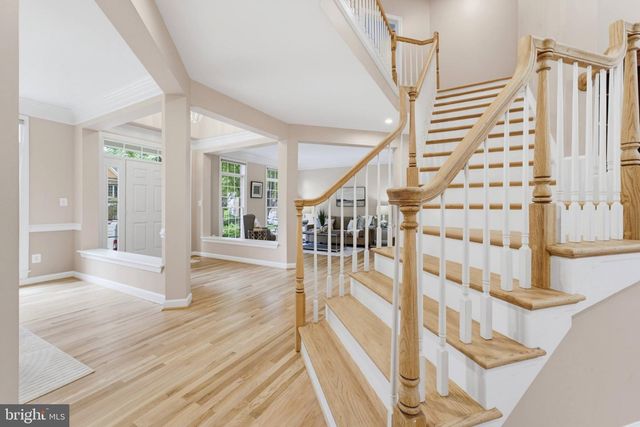3810 DANIELS RUN CT, Fairfax, VA 22030