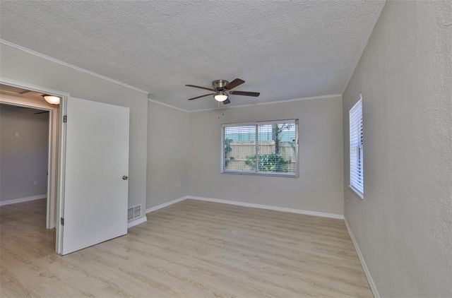 3631 PARK STREET N, St Petersburg, FL 33710