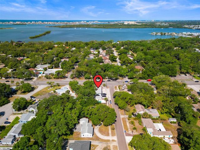 3631 PARK STREET N, St Petersburg, FL 33710