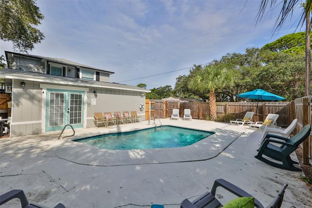 3631 PARK STREET N, St Petersburg, FL 33710