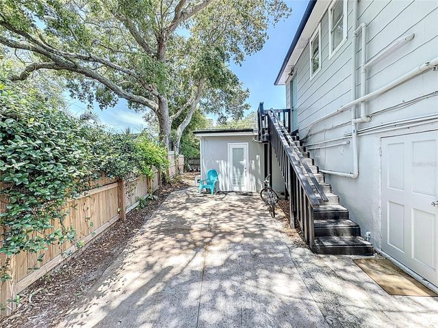 3631 PARK STREET N, St Petersburg, FL 33710