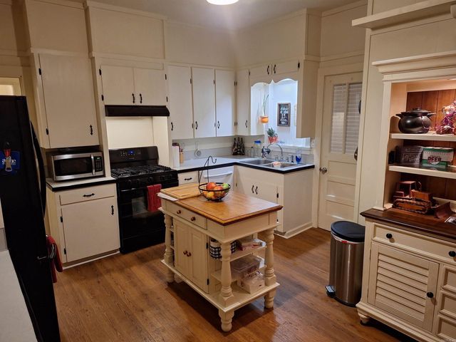 162 E College Avenue, Monticello, AR 71655