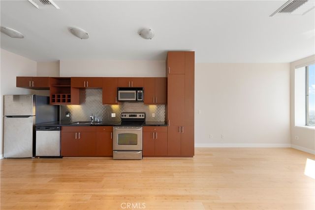 3810 Wilshire Blvd 1811, Los Angeles, CA 90010