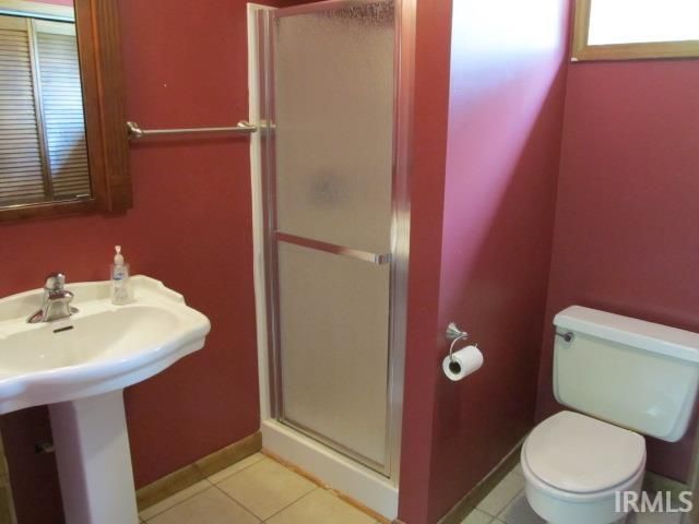 521 W Kirkwood Ave Apt 4, Bloomington, IN 47404