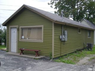 521 W Kirkwood Ave Apt 4, Bloomington, IN 47404
