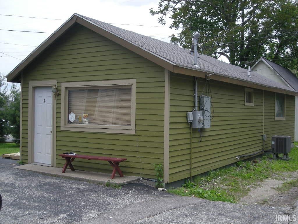 521 W Kirkwood Ave Apt 4, Bloomington, IN 47404