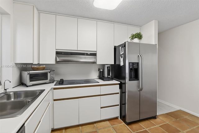 2141 Austin, Weston, FL 33326