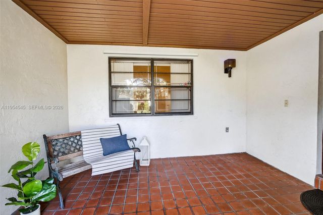 2141 Austin, Weston, FL 33326