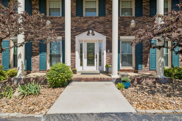 203 Dogwood Dr, Waverly, TN 37185