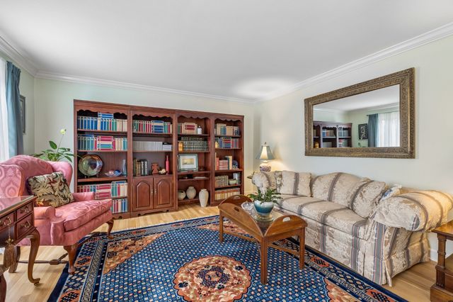 203 Dogwood Dr, Waverly, TN 37185