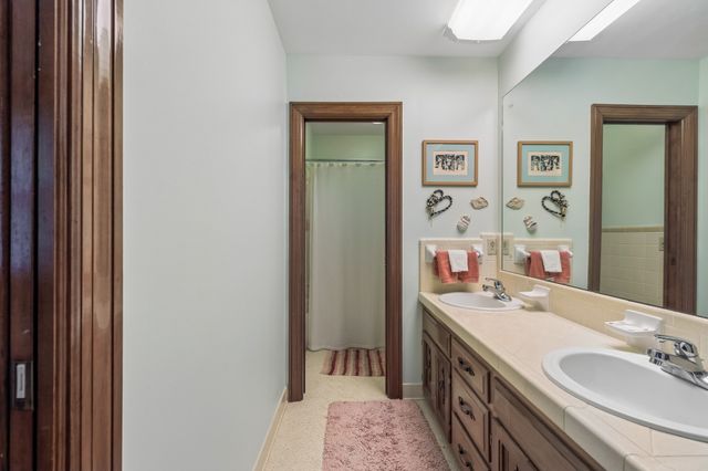 203 Dogwood Dr, Waverly, TN 37185