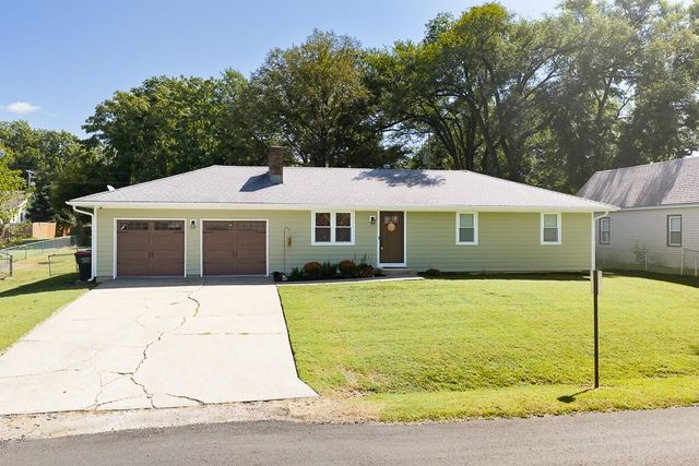 2951 N 155th Terrace, Basehor, KS 66007