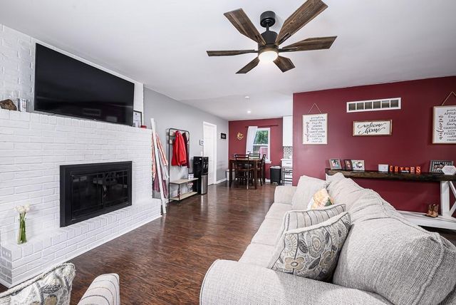 2951 N 155th Terrace, Basehor, KS 66007