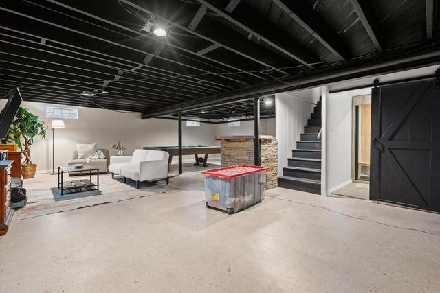 3553 E Bottsford AVENUE, Cudahy, WI 53110