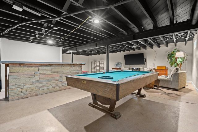 3553 E Bottsford AVENUE, Cudahy, WI 53110