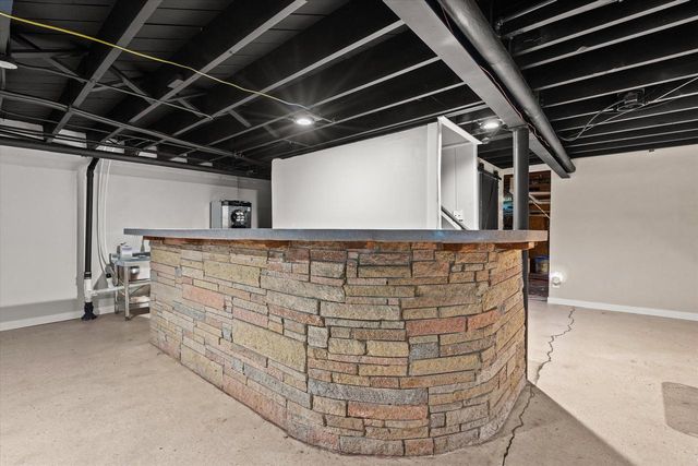 3553 E Bottsford AVENUE, Cudahy, WI 53110