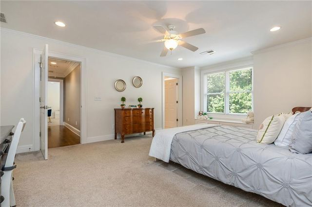 1025 Stonegate Court, Roswell, GA 30075
