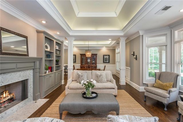 1025 Stonegate Court, Roswell, GA 30075