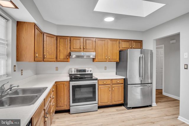 785 LEE LN, Enola, PA 17025