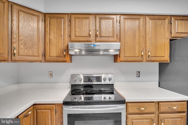 785 LEE LN, Enola, PA 17025
