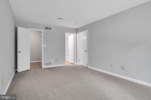 785 LEE LN, Enola, PA 17025