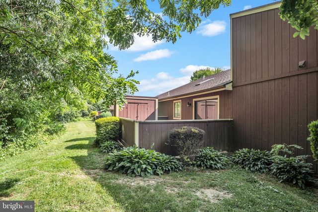 785 LEE LN, Enola, PA 17025