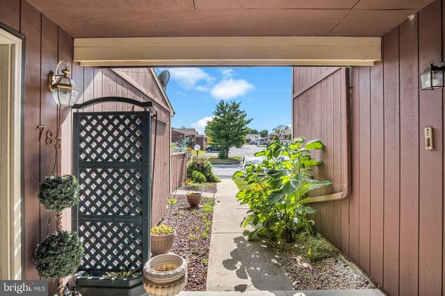 785 LEE LN, Enola, PA 17025