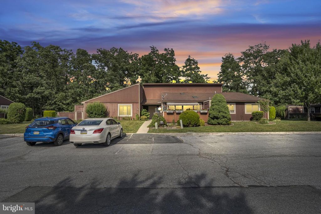 785 LEE LN, Enola, PA 17025