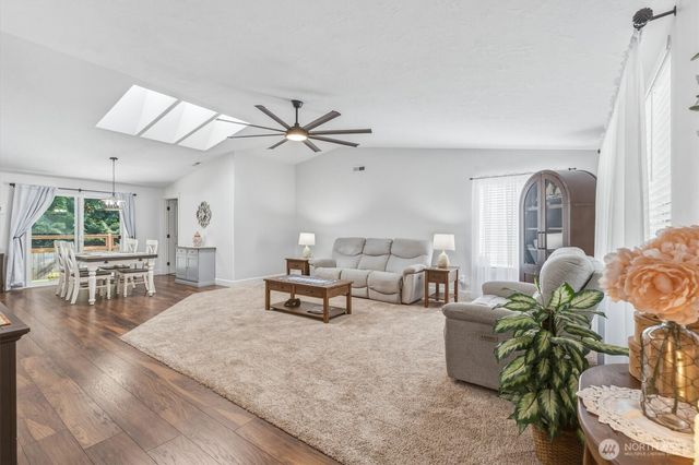 136 Jean Road, Chehalis, WA 98532