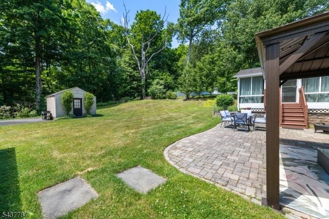 46 Sussex Dr, West Milford Twp., NJ 07480