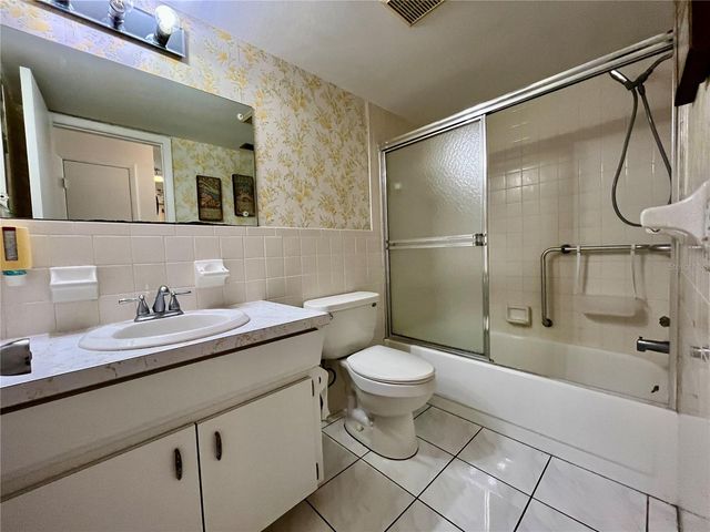 2391 SUMATRAN WAY 17, Clearwater, FL 33763
