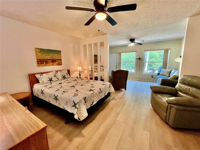 2391 SUMATRAN WAY 17, Clearwater, FL 33763