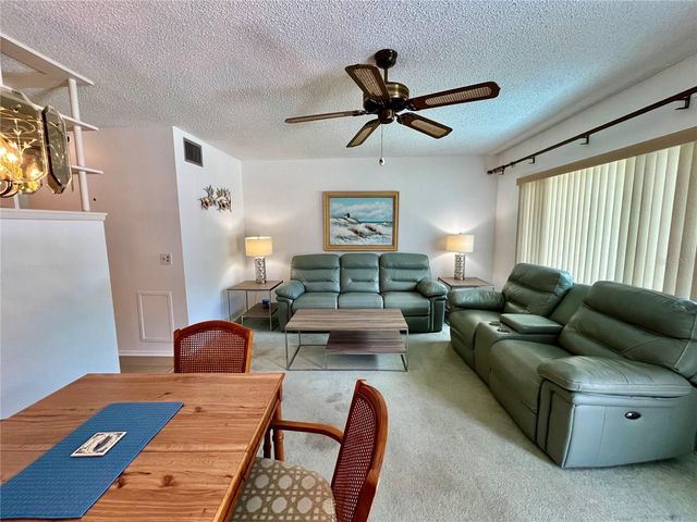 2391 SUMATRAN WAY 17, Clearwater, FL 33763