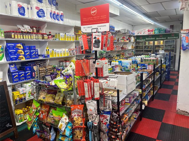 5008 Broadway, New York (manhattan), NY 10034