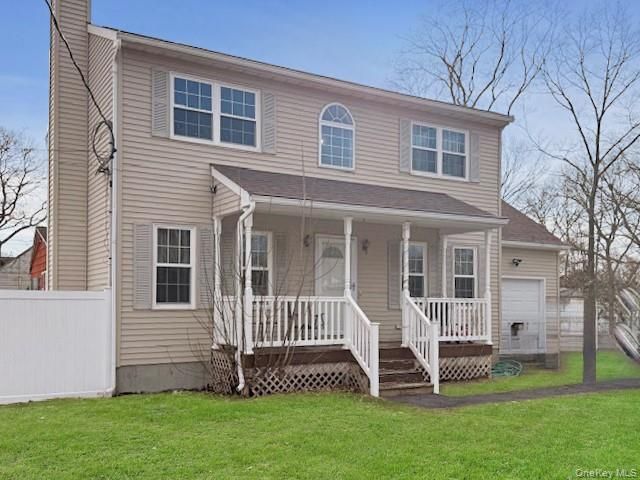 116 Robinwood Drive, Shirley, NY 11967