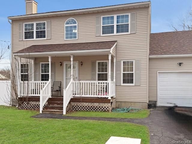 116 Robinwood Drive, Shirley, NY 11967
