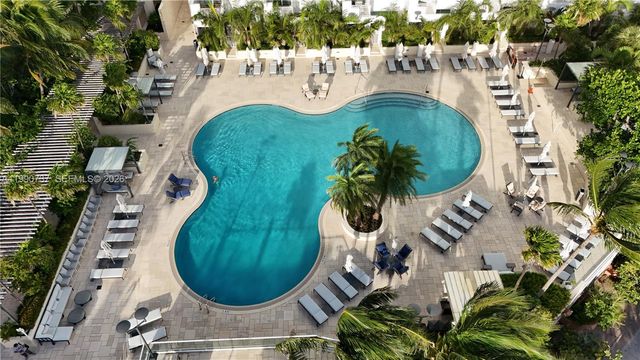 300 S Pointe Dr 3405, Miami Beach, FL 33139