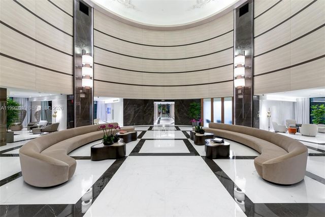 300 S Pointe Dr 3405, Miami Beach, FL 33139