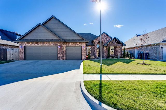 13504 NW 1st Street, Yukon, OK 73099