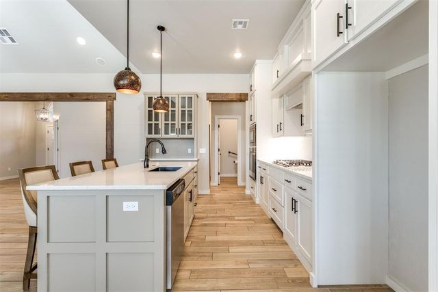 13504 NW 1st Street, Yukon, OK 73099