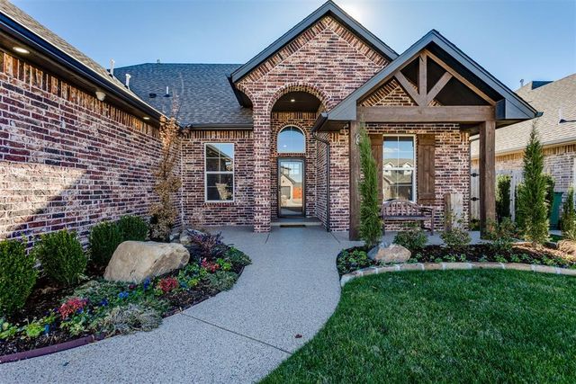 13504 NW 1st Street, Yukon, OK 73099