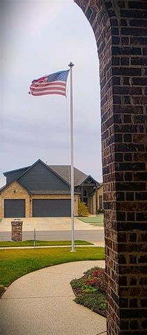 13504 NW 1st Street, Yukon, OK 73099